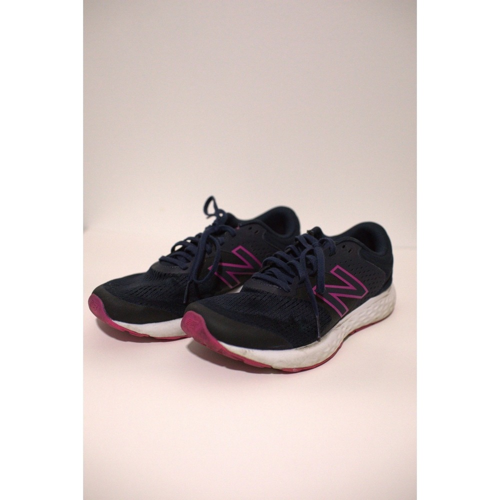 New Balance 520 v7 Navy Blue Pink Running Shoes W520CB7 Womens Size 10